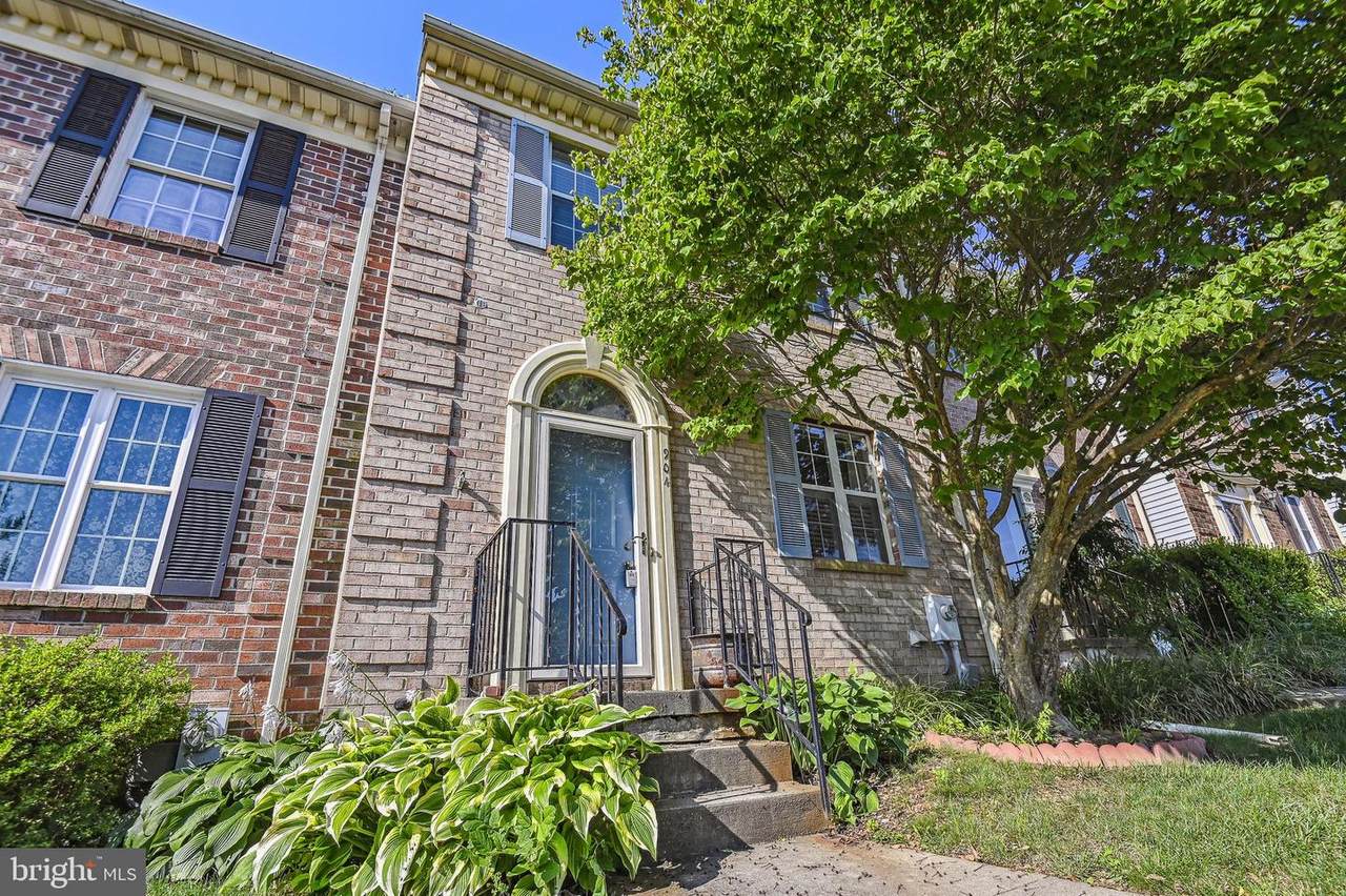 904 Chesney Lane - Photo 1