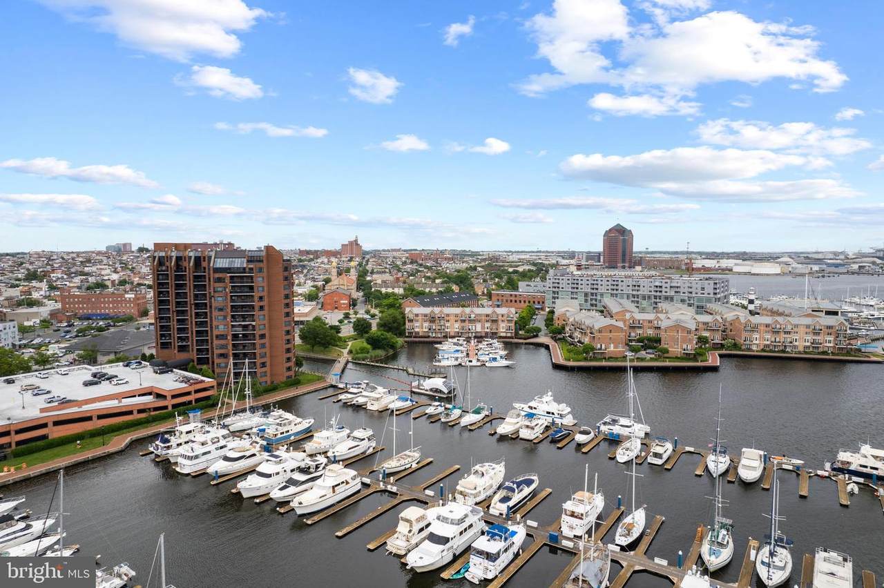 2515 Boston Street - Photo 1
