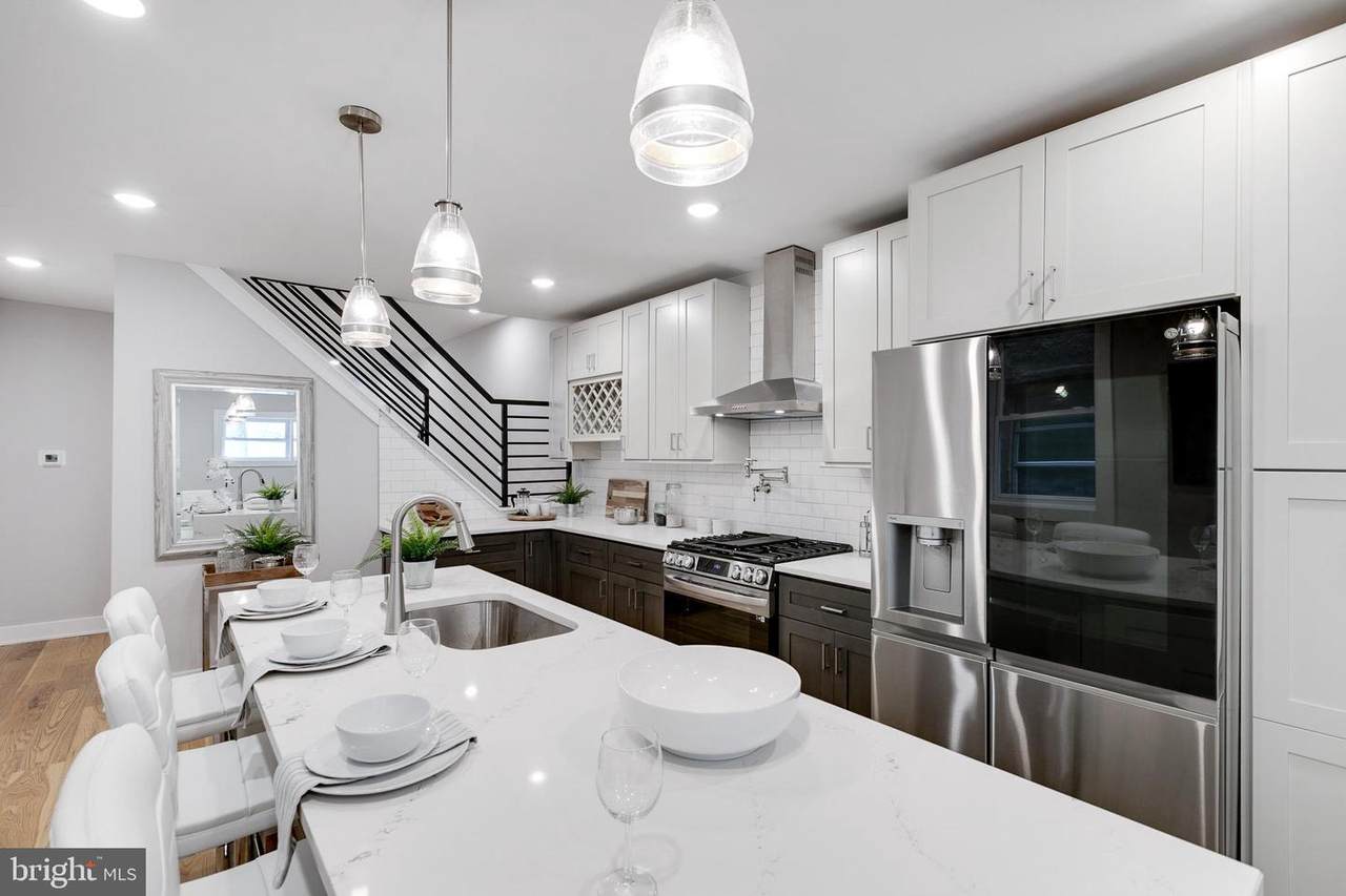 1604 10TH Street - Photo 1