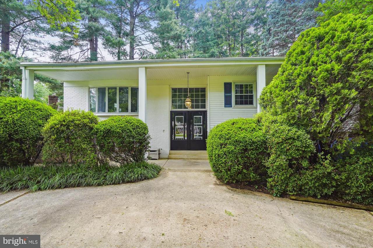 2412 Riviera Drive - Photo 1