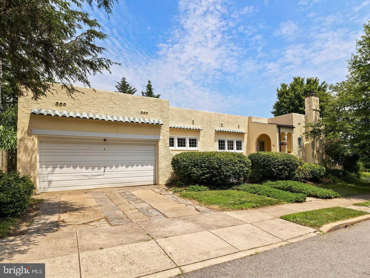 5600 Everhurst Road - Photo 1