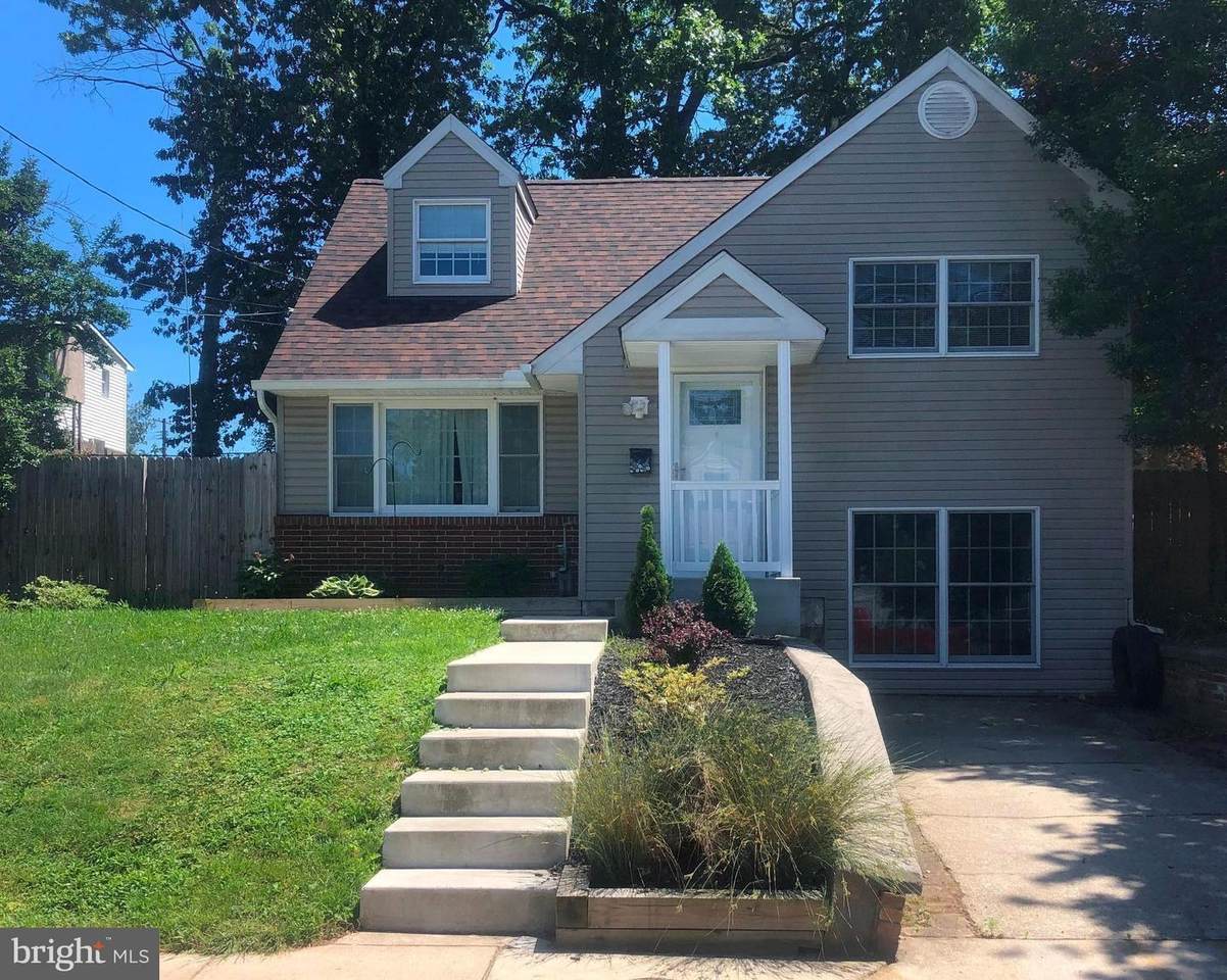 1036 Glenvilla Drive - Photo 1