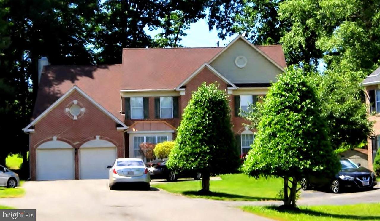 5017 Ashford Drive - Photo 1