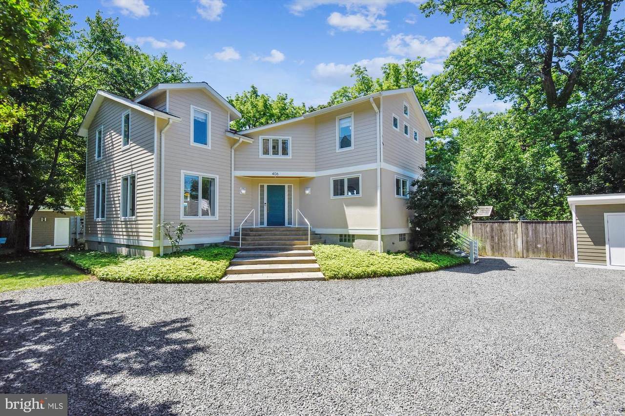 406 West Street - Photo 1