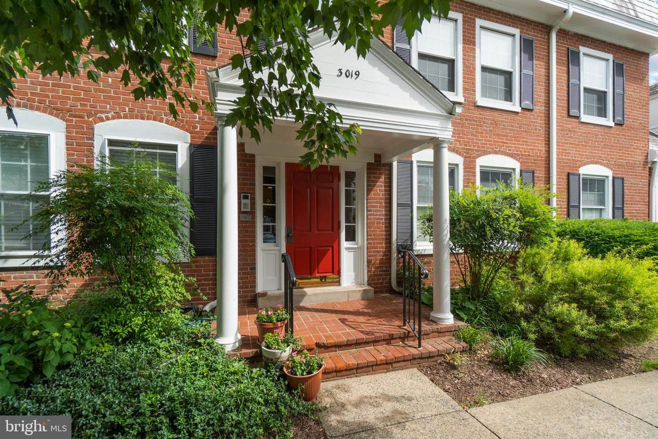 3019 Buchanan Street - Photo 1