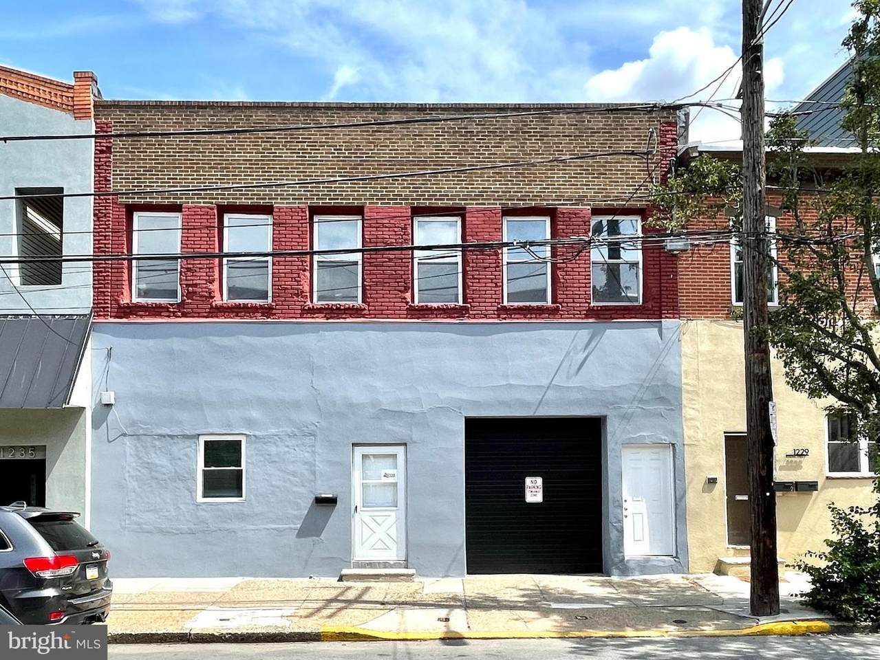1231-33 Federal Street - Photo 1