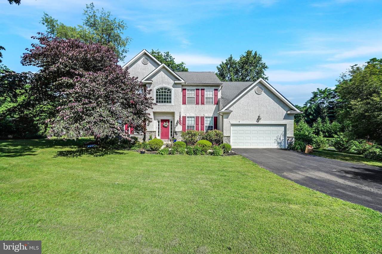 236b Knowlton Road - Photo 1