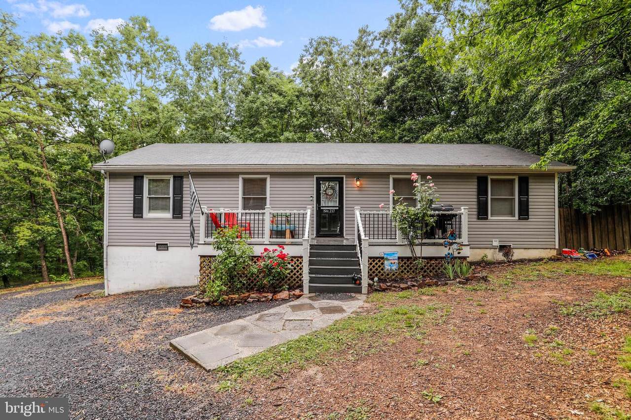 217 Pin Oak Lane - Photo 1