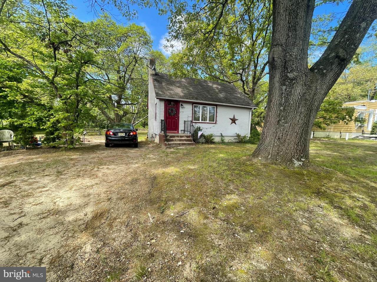 853 Cattell Road - Photo 1