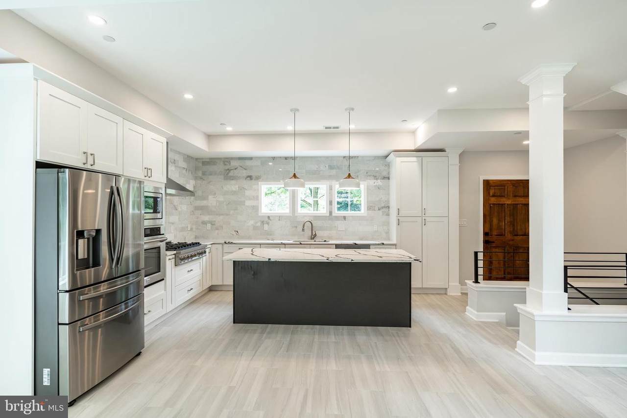10115 Connecticut Avenue - Photo 1