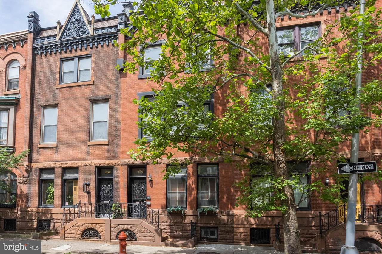 250 23RD Street - Photo 1