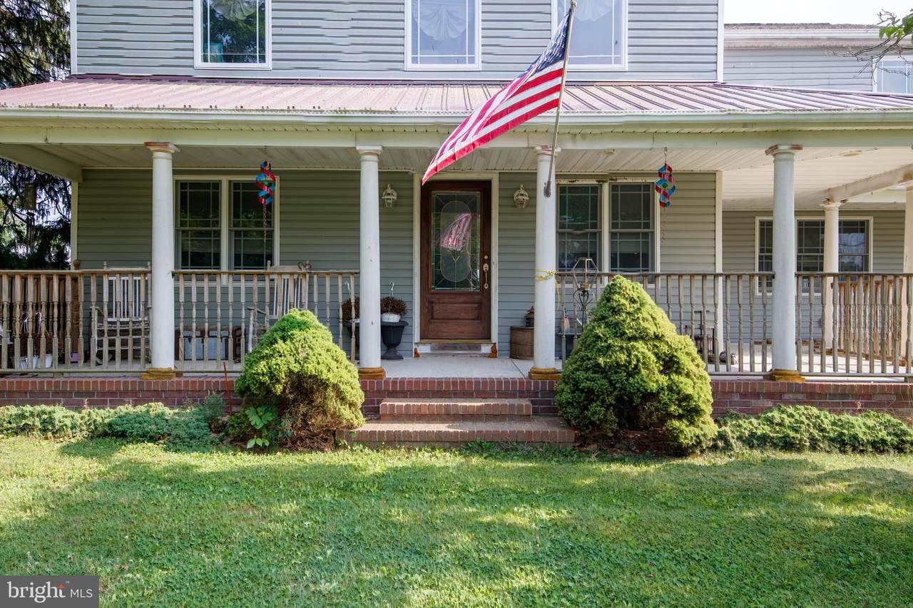 348 Jericho Road - Photo 1