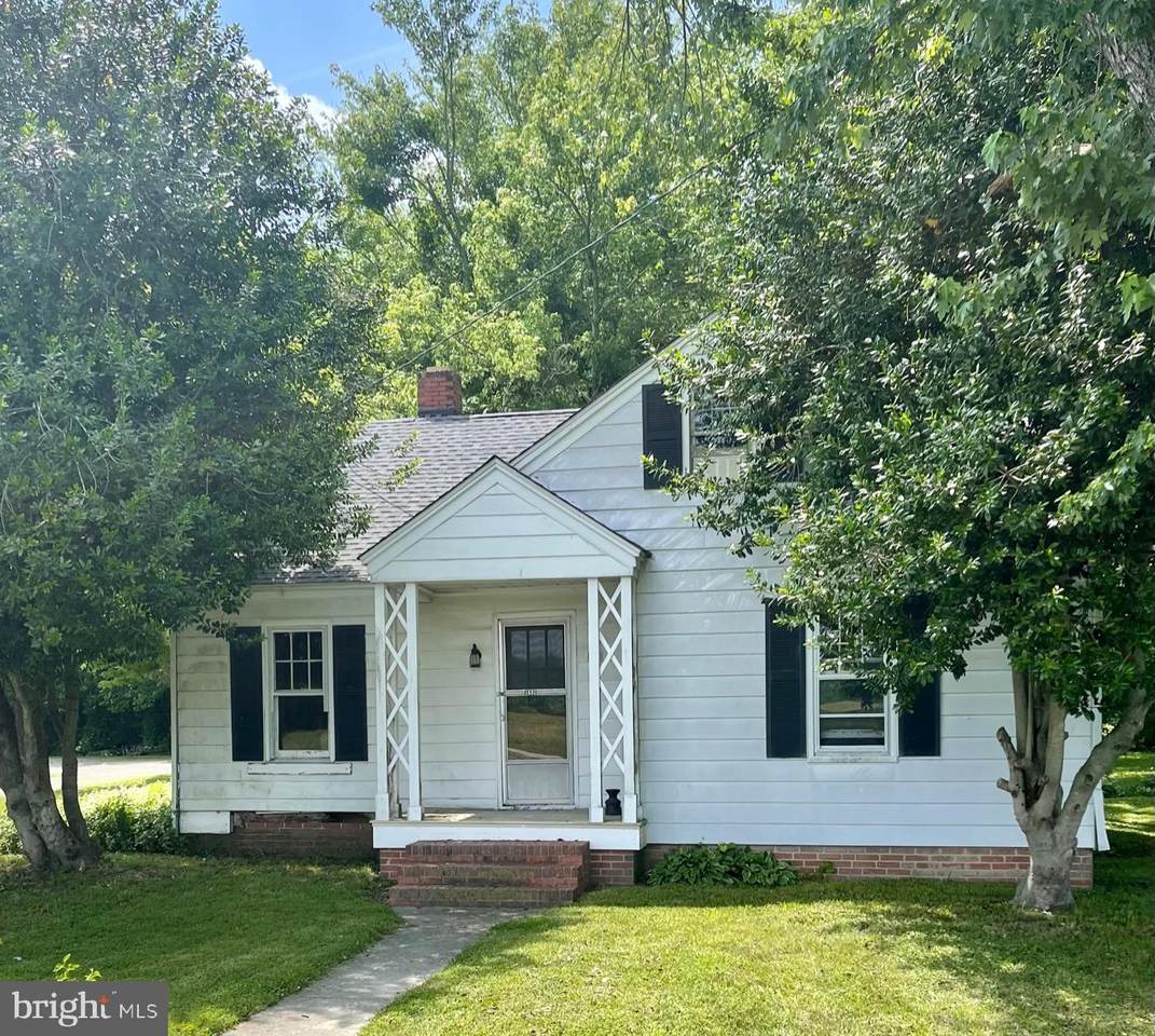1633 Race Street - Photo 1