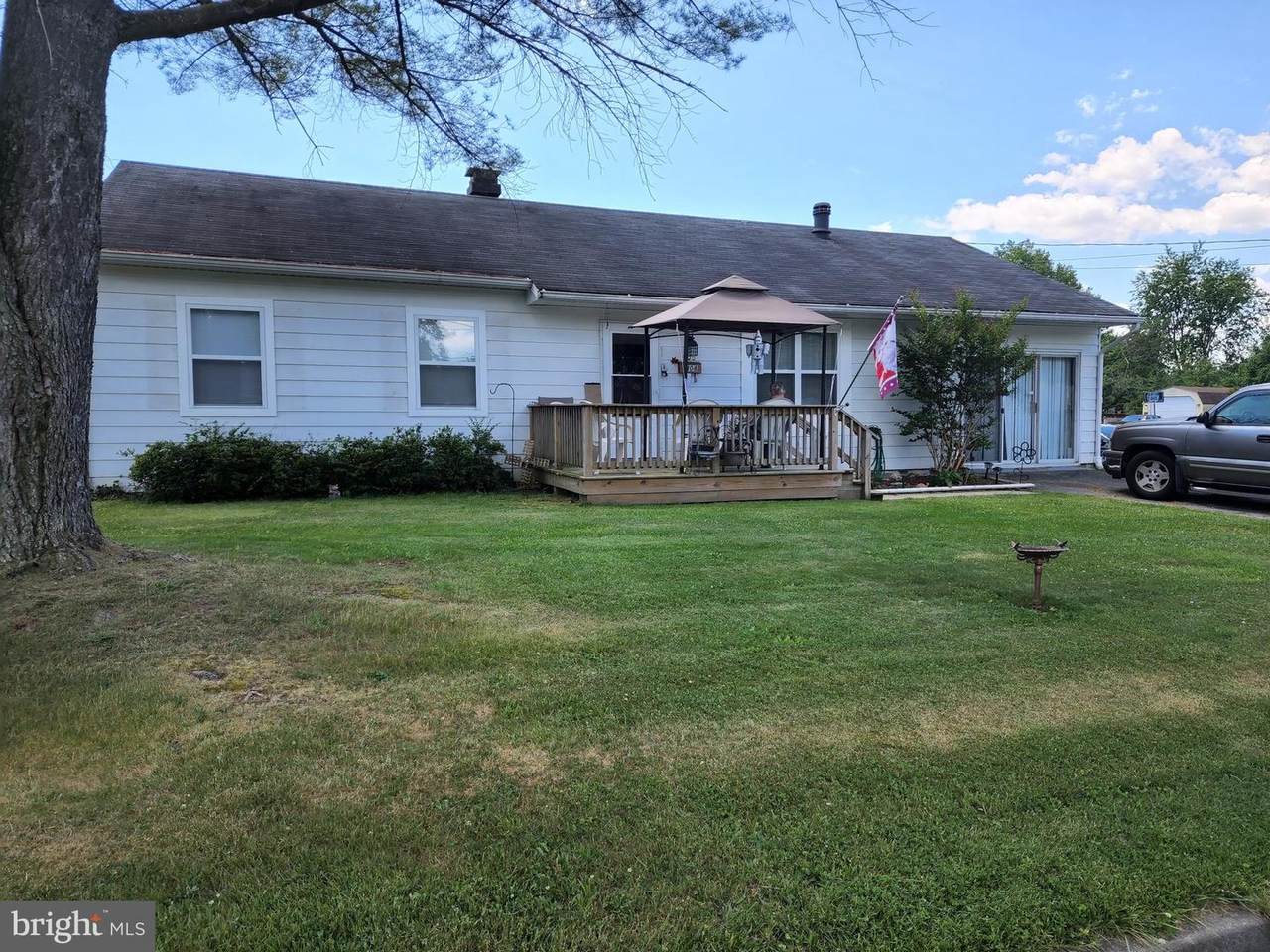 408 Merrey Street - Photo 1