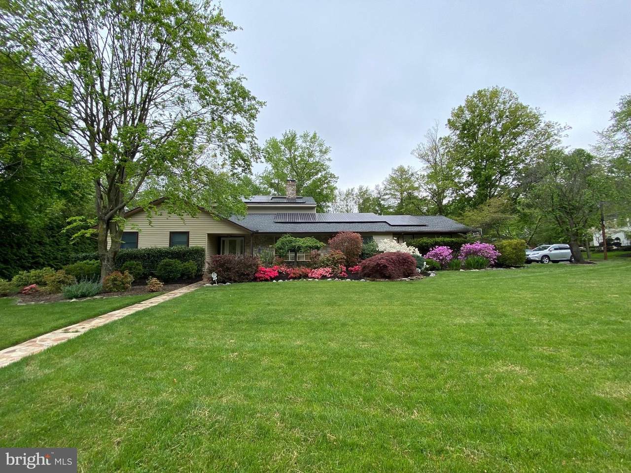 510 Gatewood Road - Photo 1