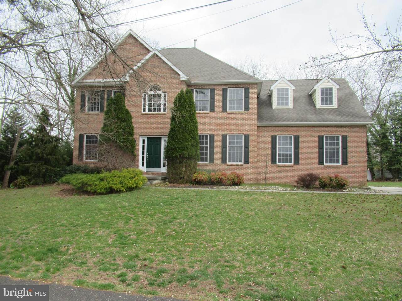 42 Greentree Road - Photo 1