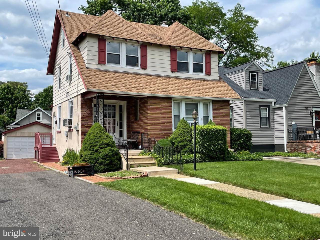 513 Jessamine - Photo 1