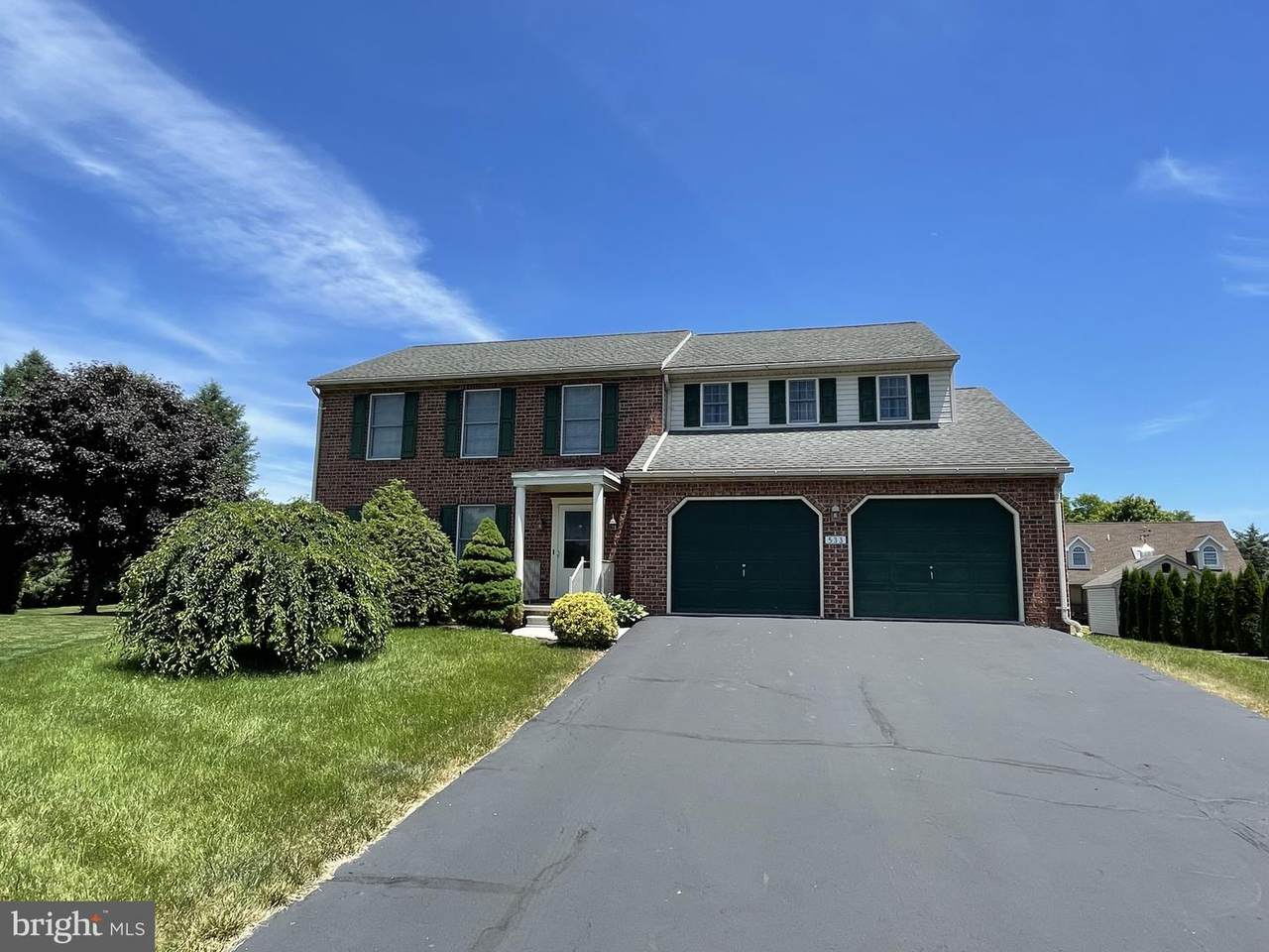 533 Hilltop Circle - Photo 1