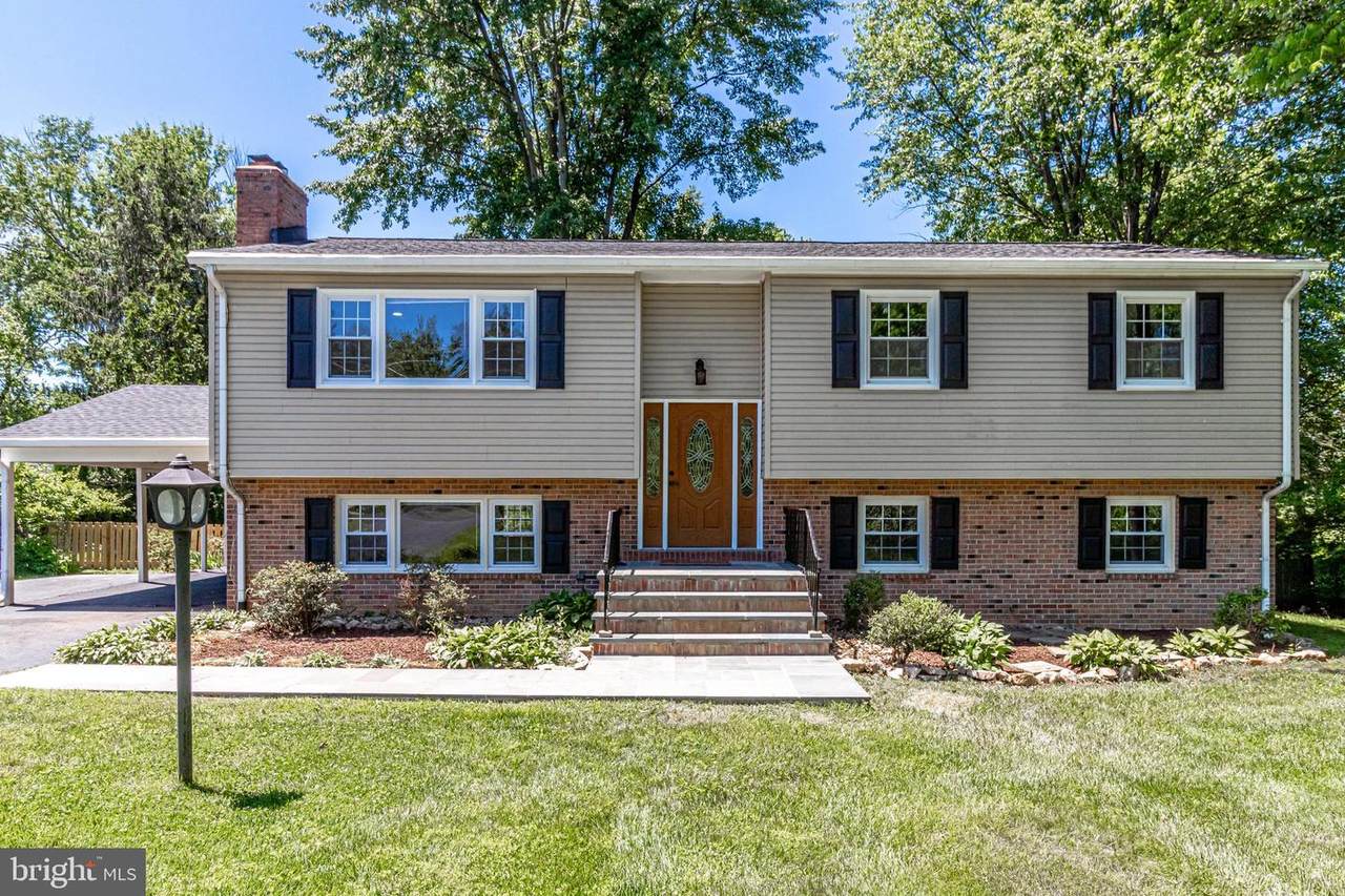 10737 Marlborough Road - Photo 1