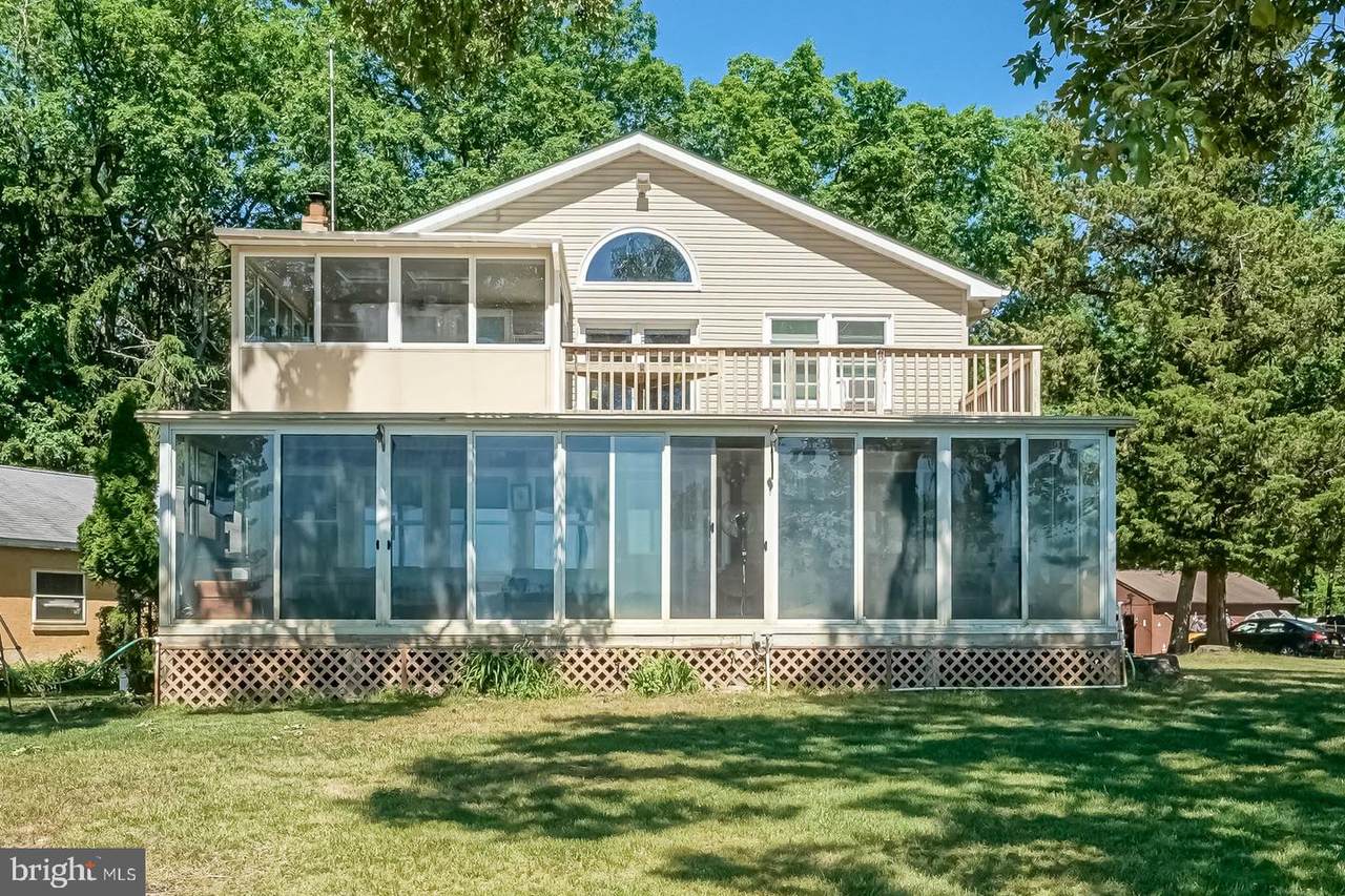1020 River Road - Photo 1