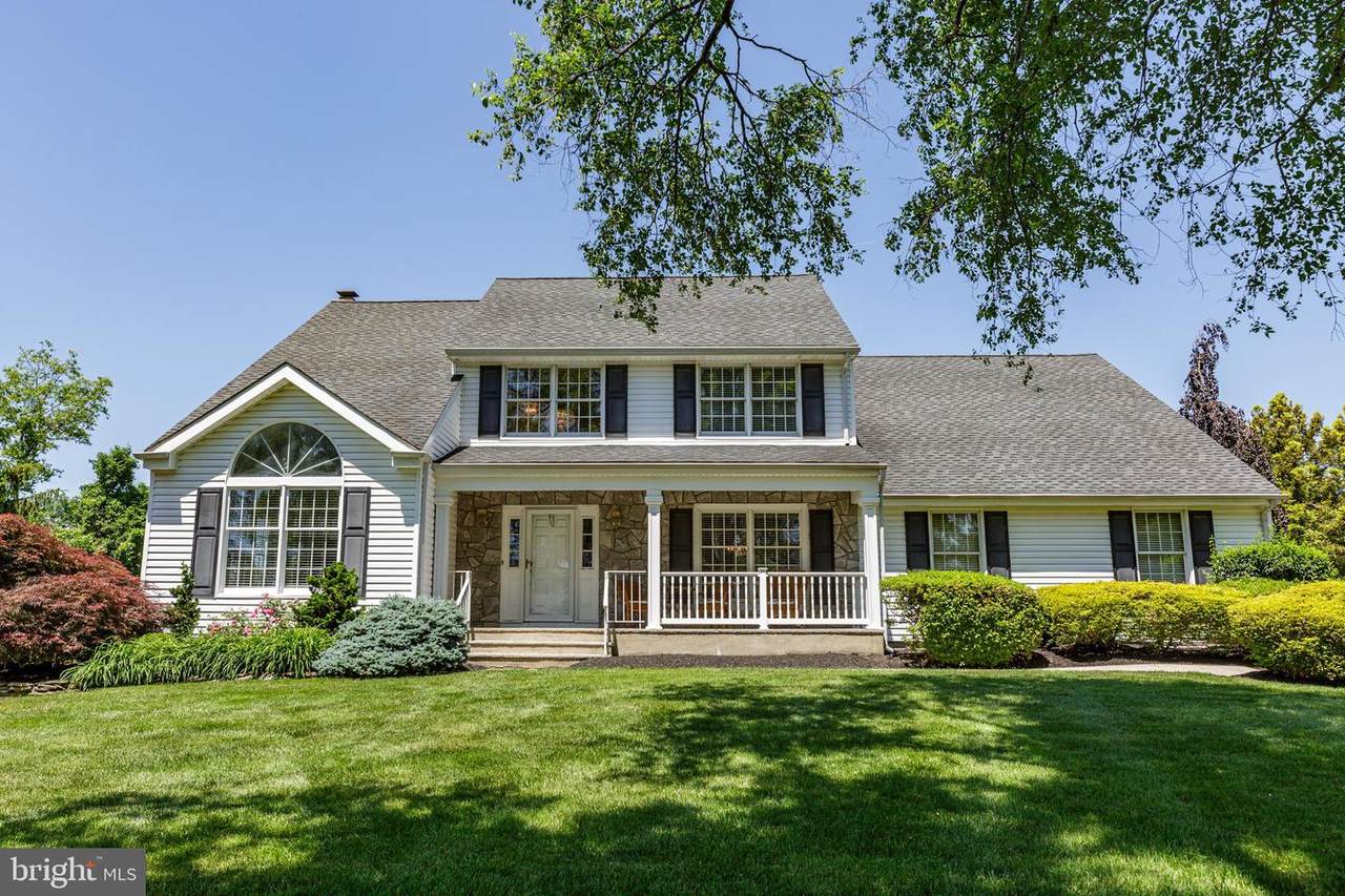 63 Wexford Drive - Photo 1