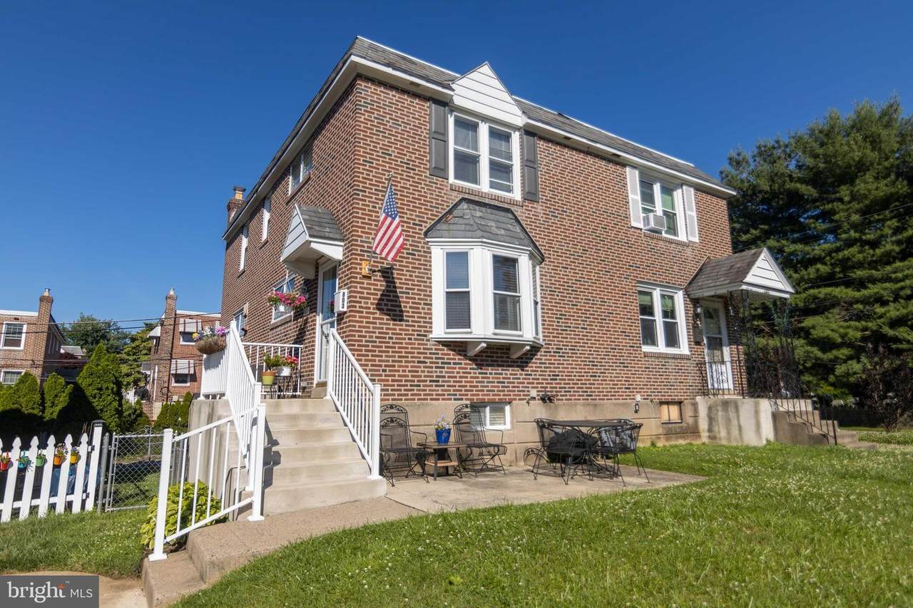 803 Hampshire Road - Photo 1