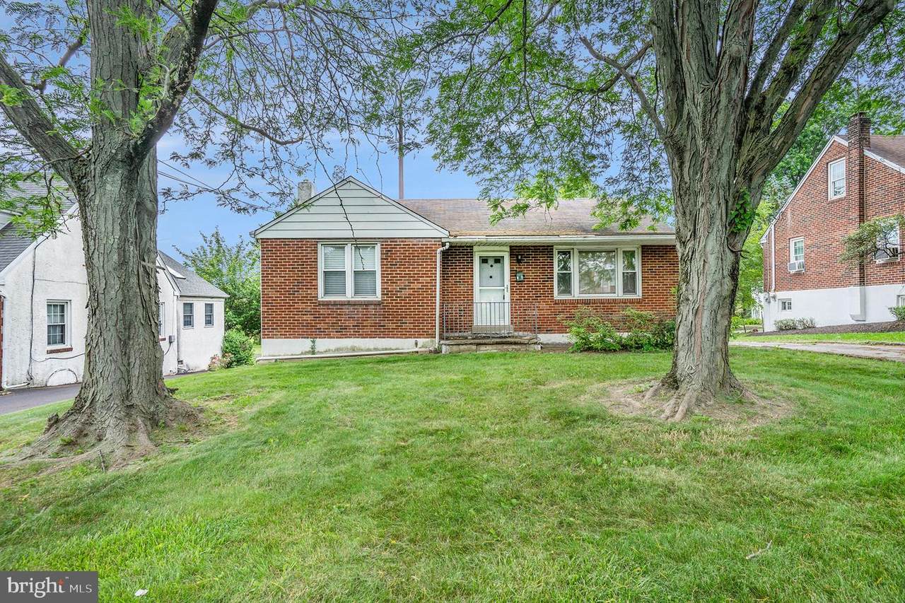 16 North Lane - Photo 1
