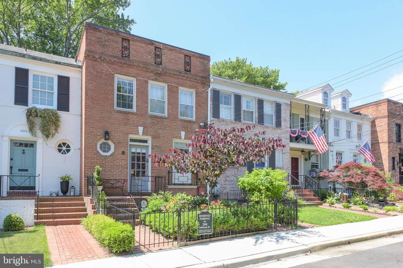 204 Jefferson Street - Photo 1