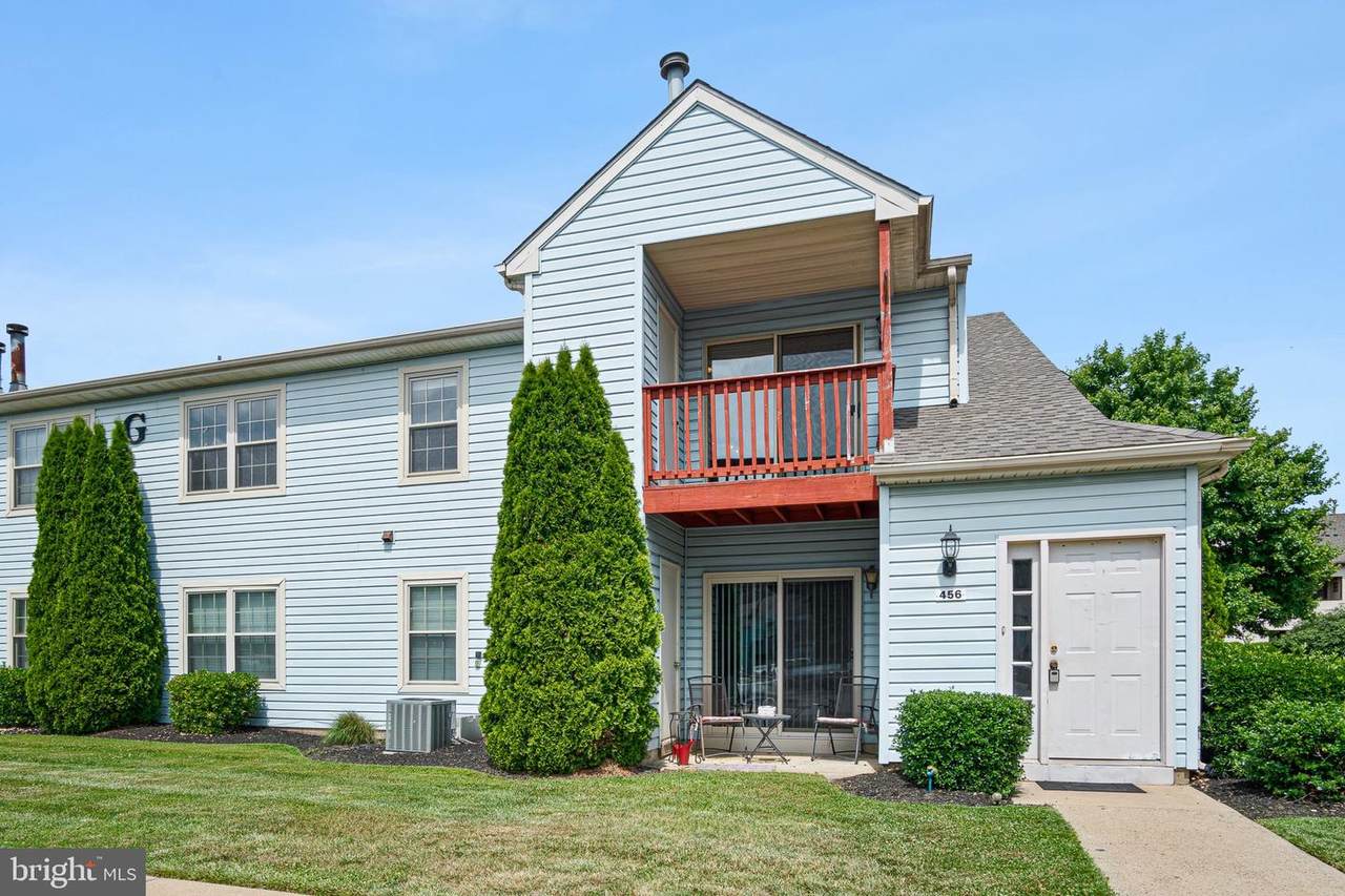 456 Atlanta Court - Photo 1