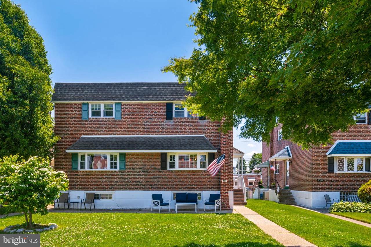 15113 Endicott Street - Photo 1