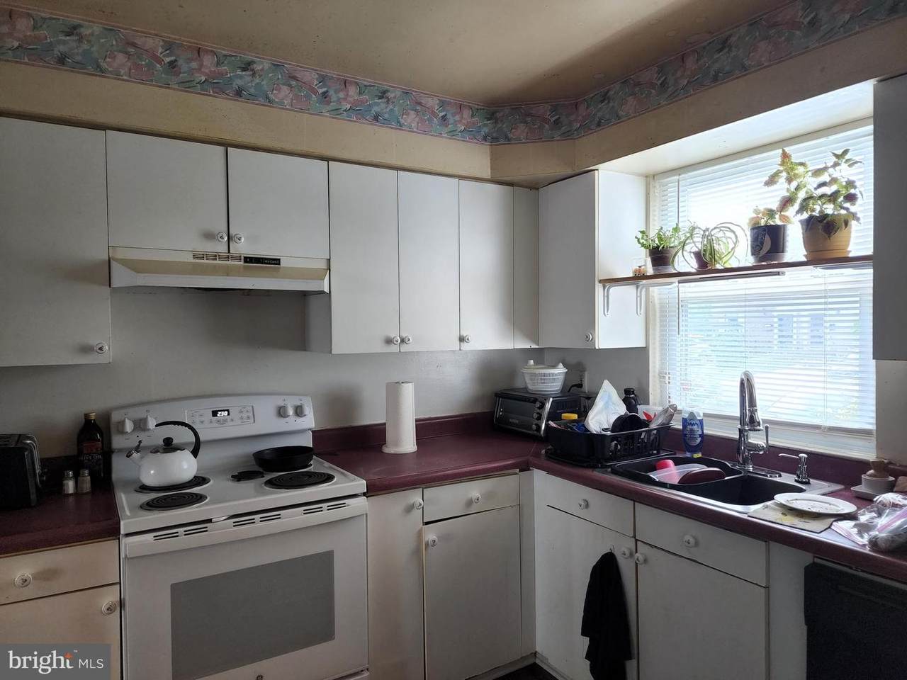 1515 Roosevelt Drive - Photo 1