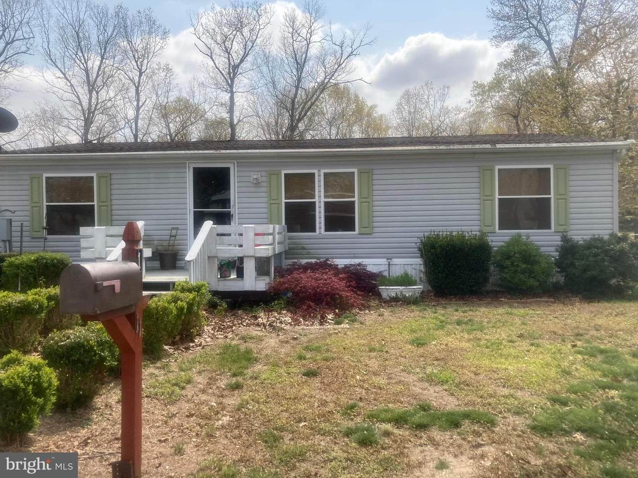11 Dogwood Lane - Photo 1