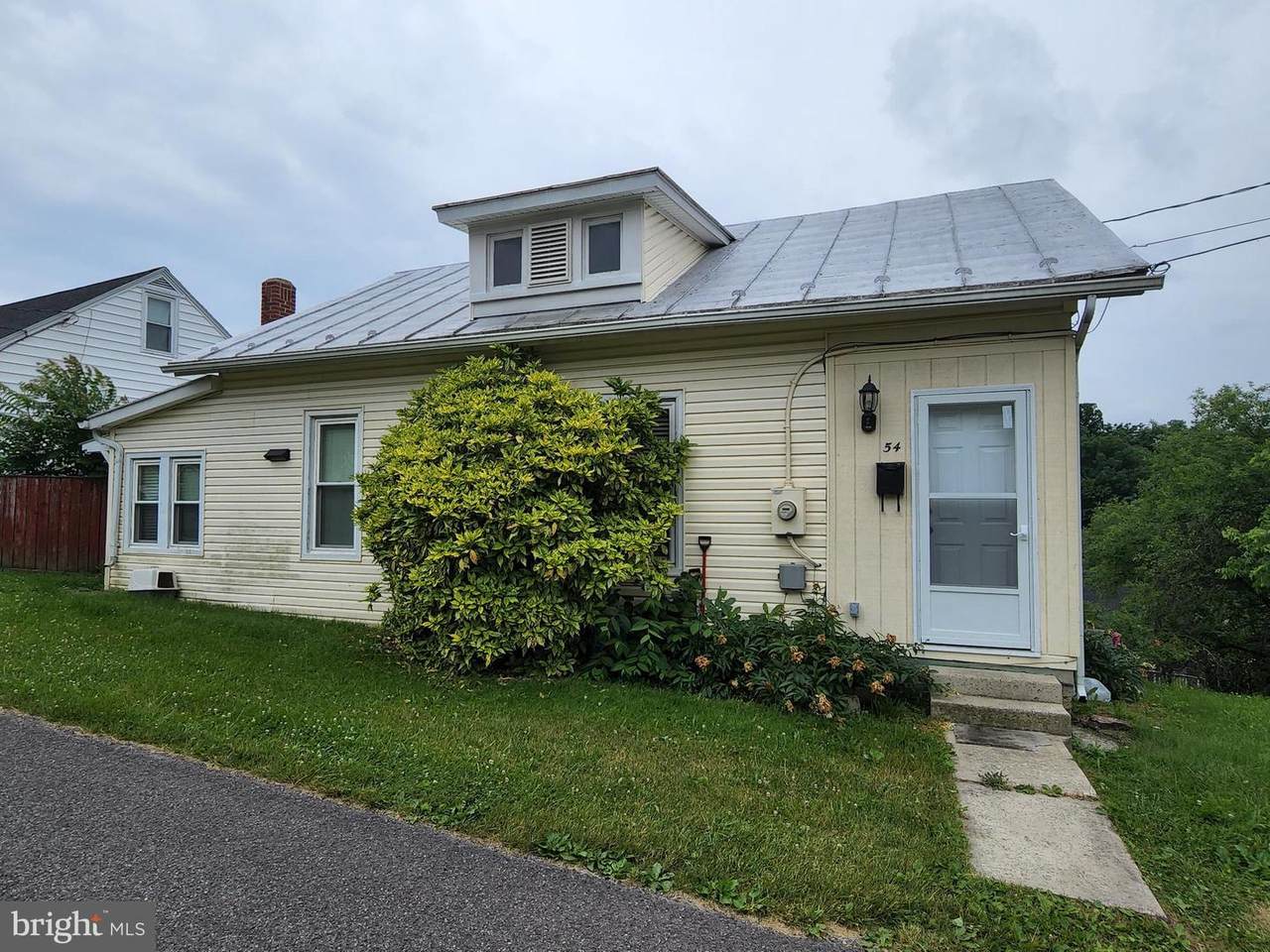 54 Dawson Street - Photo 1