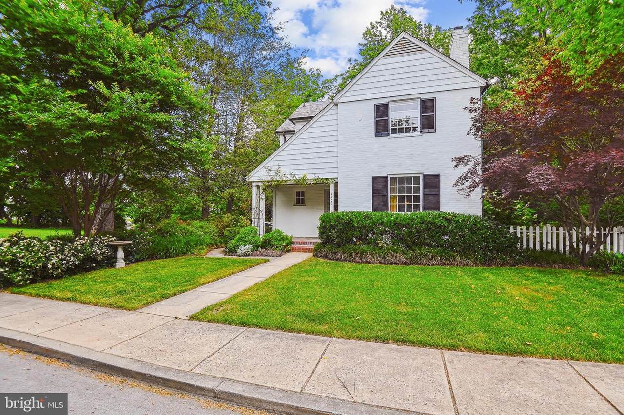 5503 Huntley Square - Photo 1