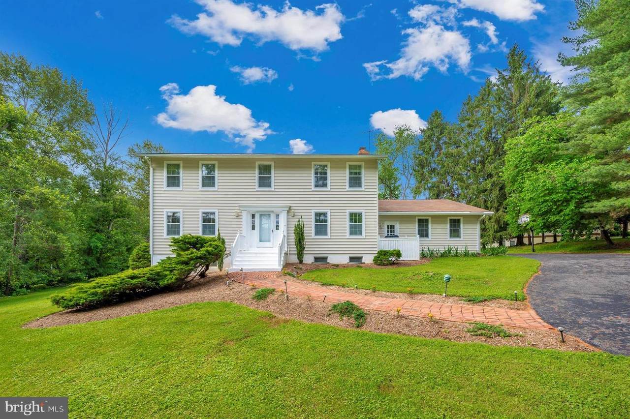 9600 Watkins Road - Photo 1
