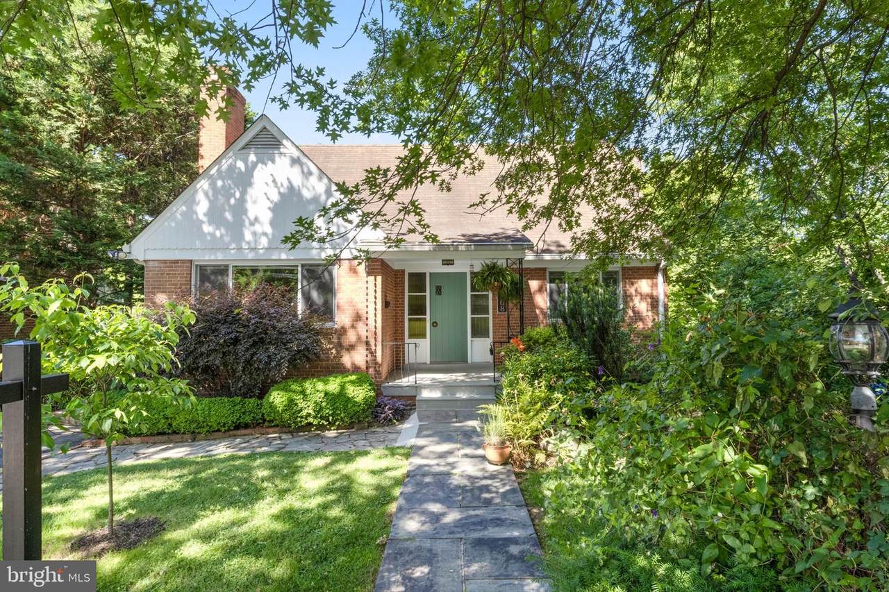 9308 2ND Avenue - Photo 1