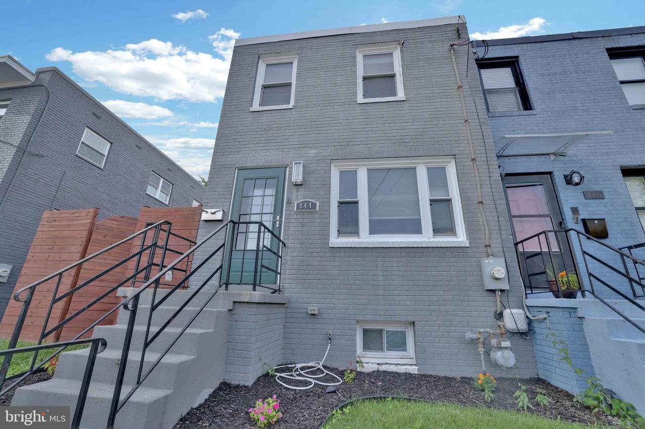 844 Oglethorpe Street - Photo 1