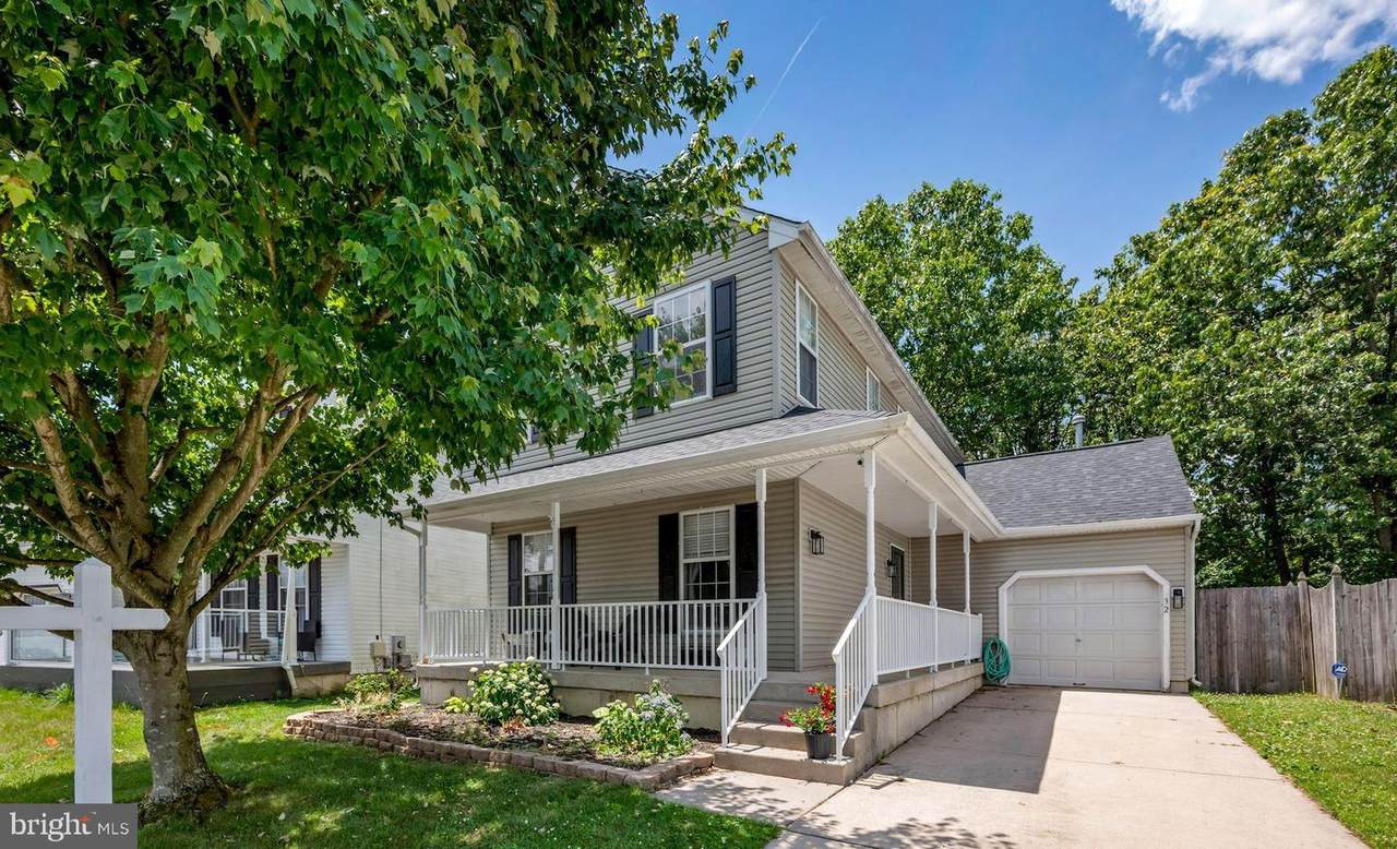 32 Oakton Drive - Photo 1