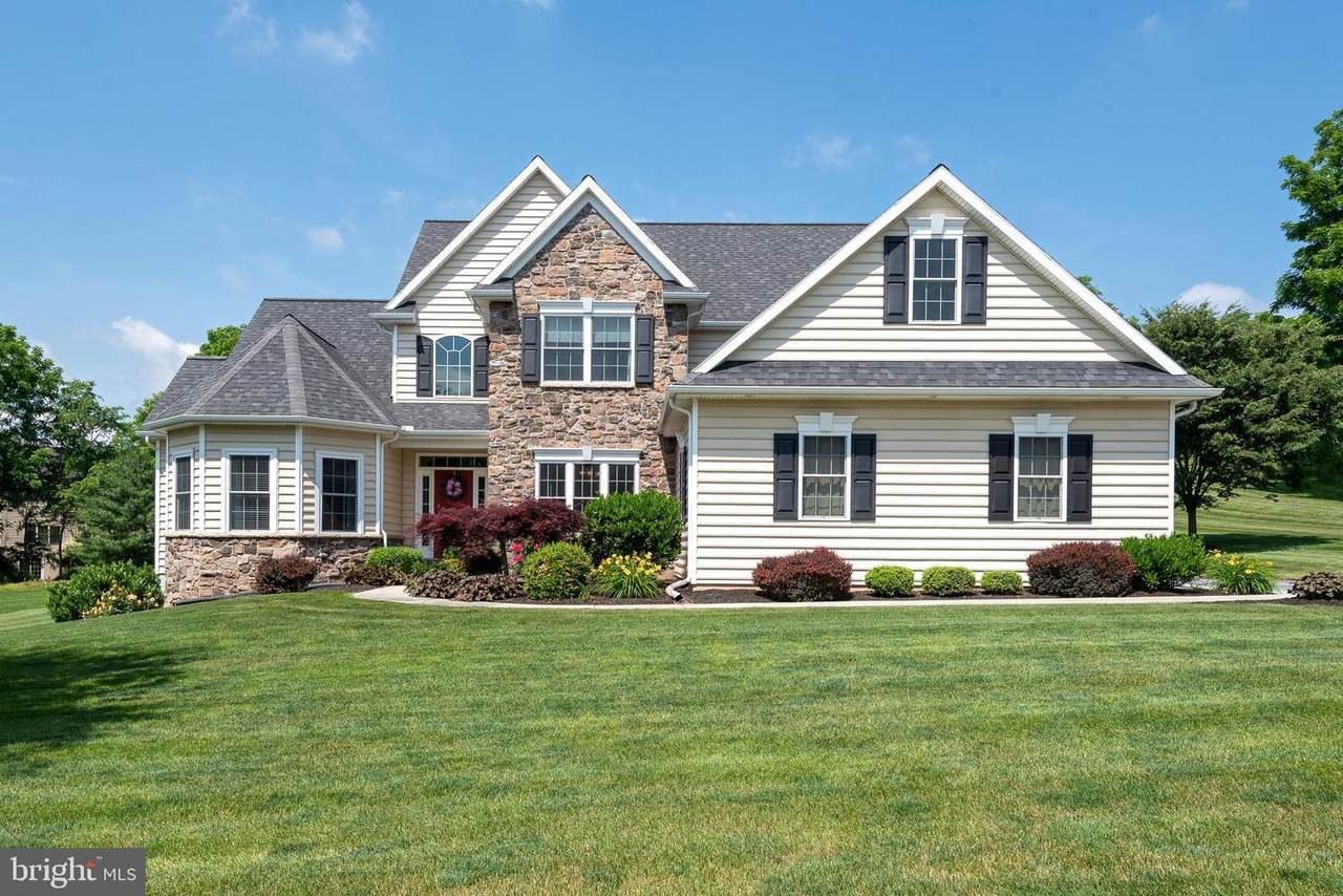 7 Fieldcrest Drive - Photo 1