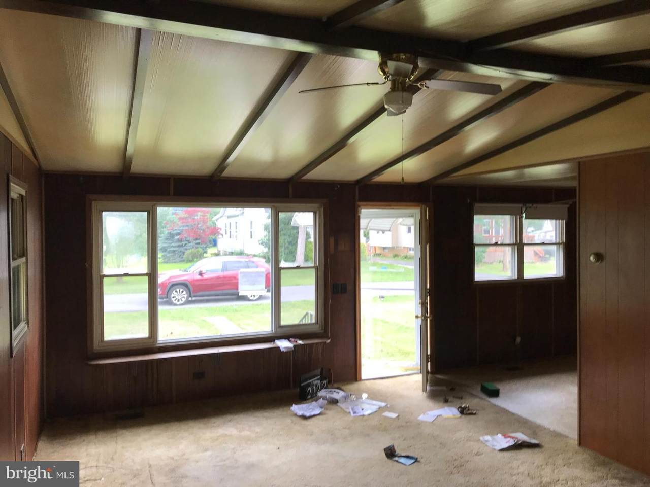 2122 Norton Avenue - Photo 1