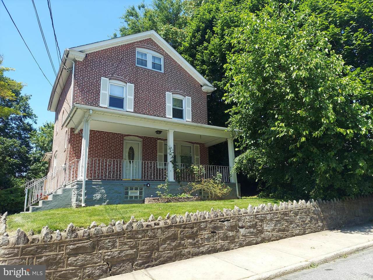 150 Saint Charles Street - Photo 1