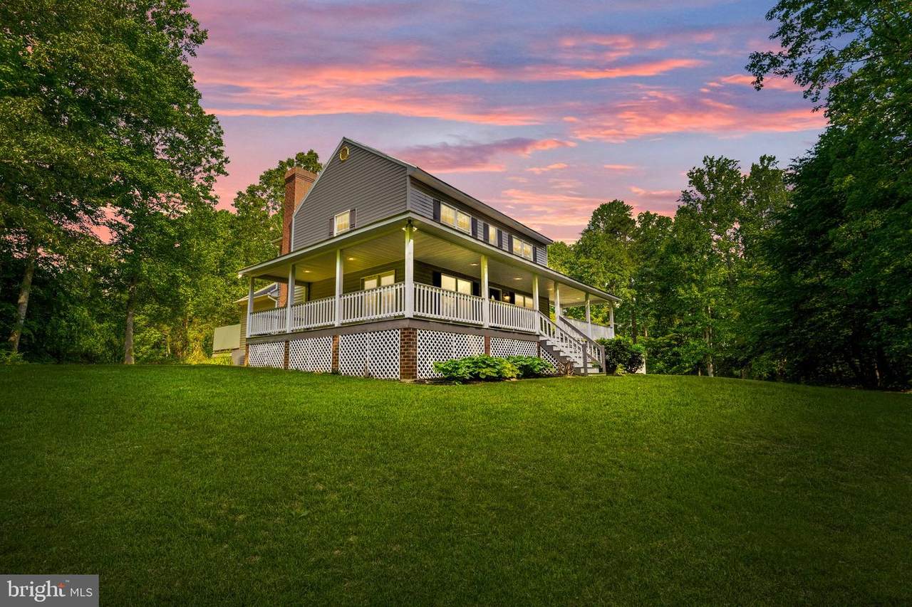 543 Lake Drive - Photo 1