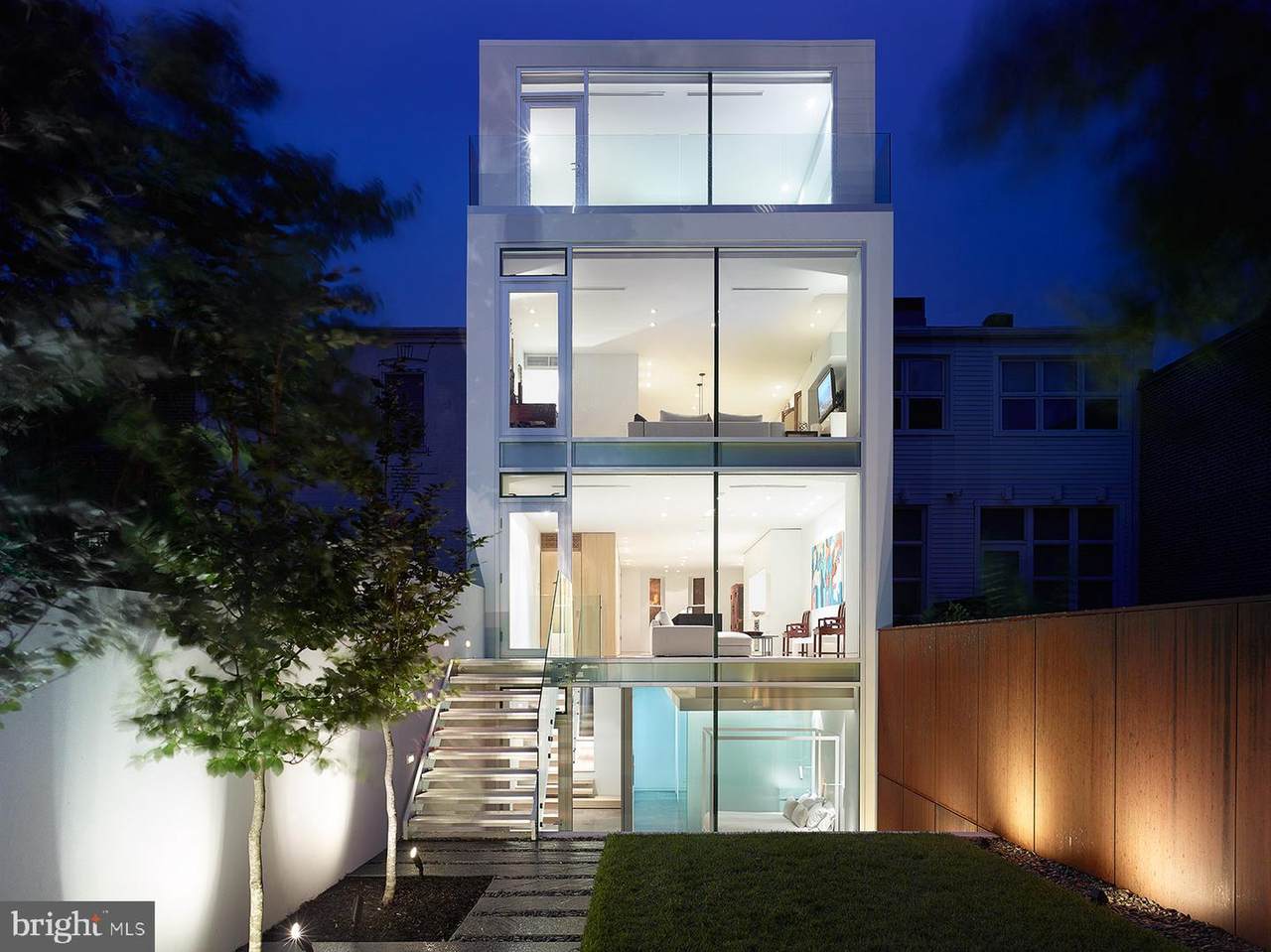 1310 T Street - Photo 1