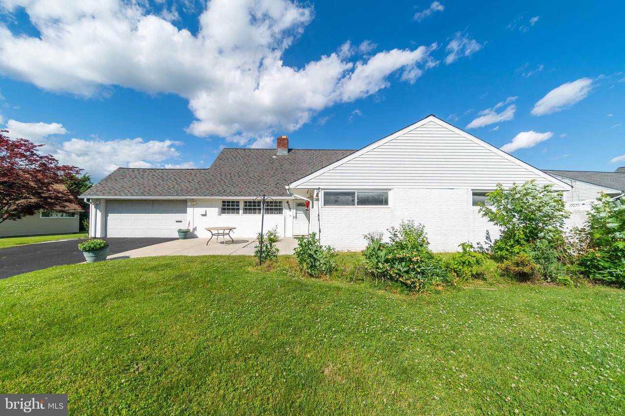 455 Snowball Drive - Photo 1
