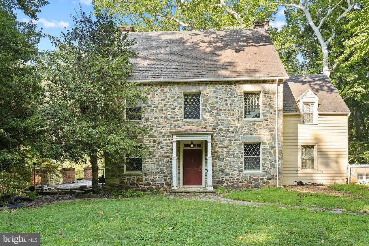 908 Old Southampton Road - Photo 1