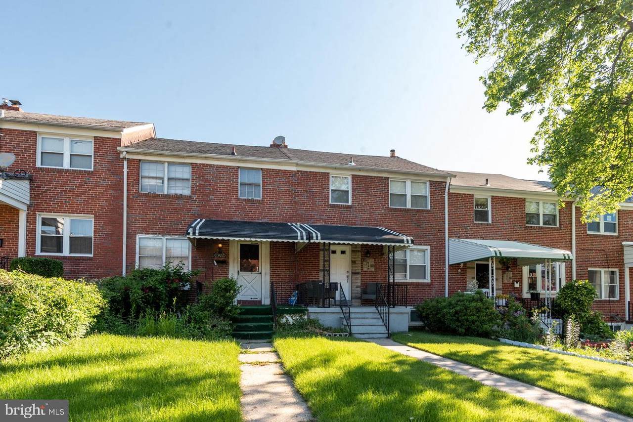 1924 Woodbourne Avenue - Photo 1