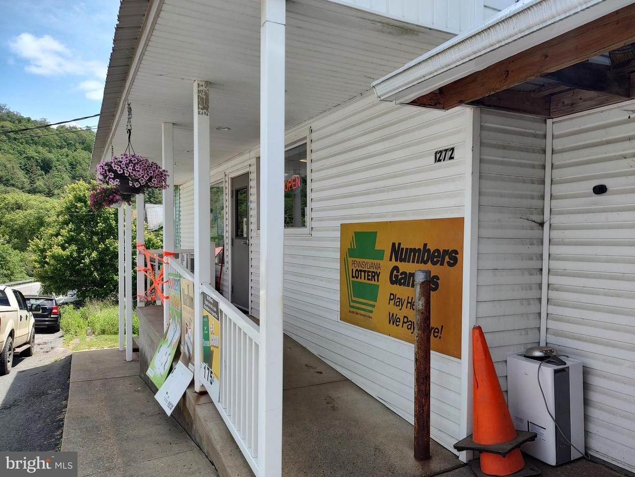 1272 Market St - Photo 1