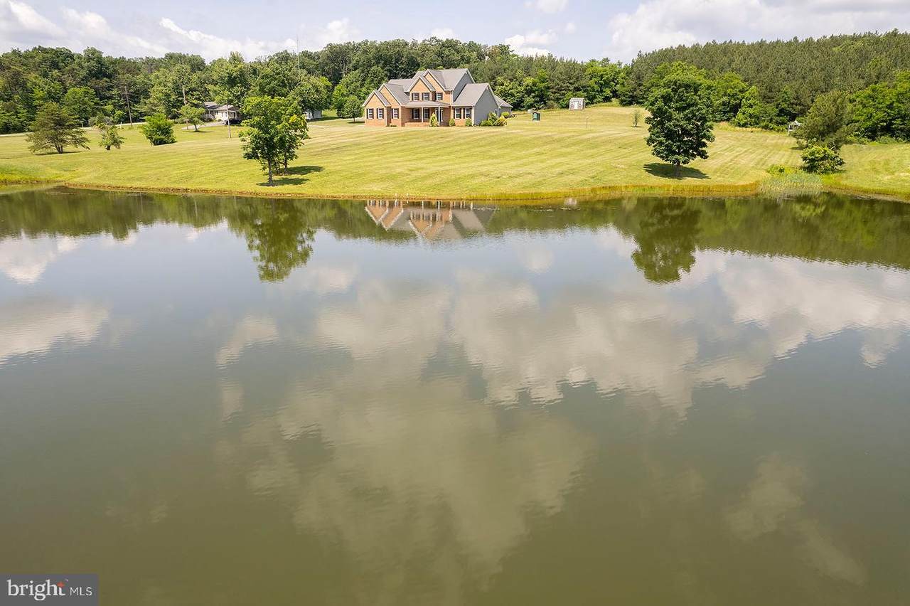 102 Greenway Court - Photo 1