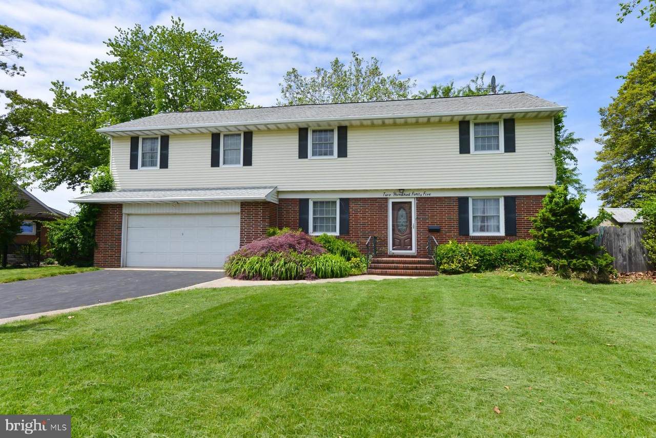 245 River Drive - Photo 1