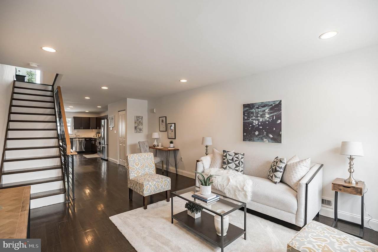 1515 Latona Street - Photo 1